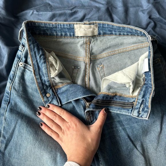 Everlane the Curvy Cheeky Jean Ankle - Picture 6 of 7